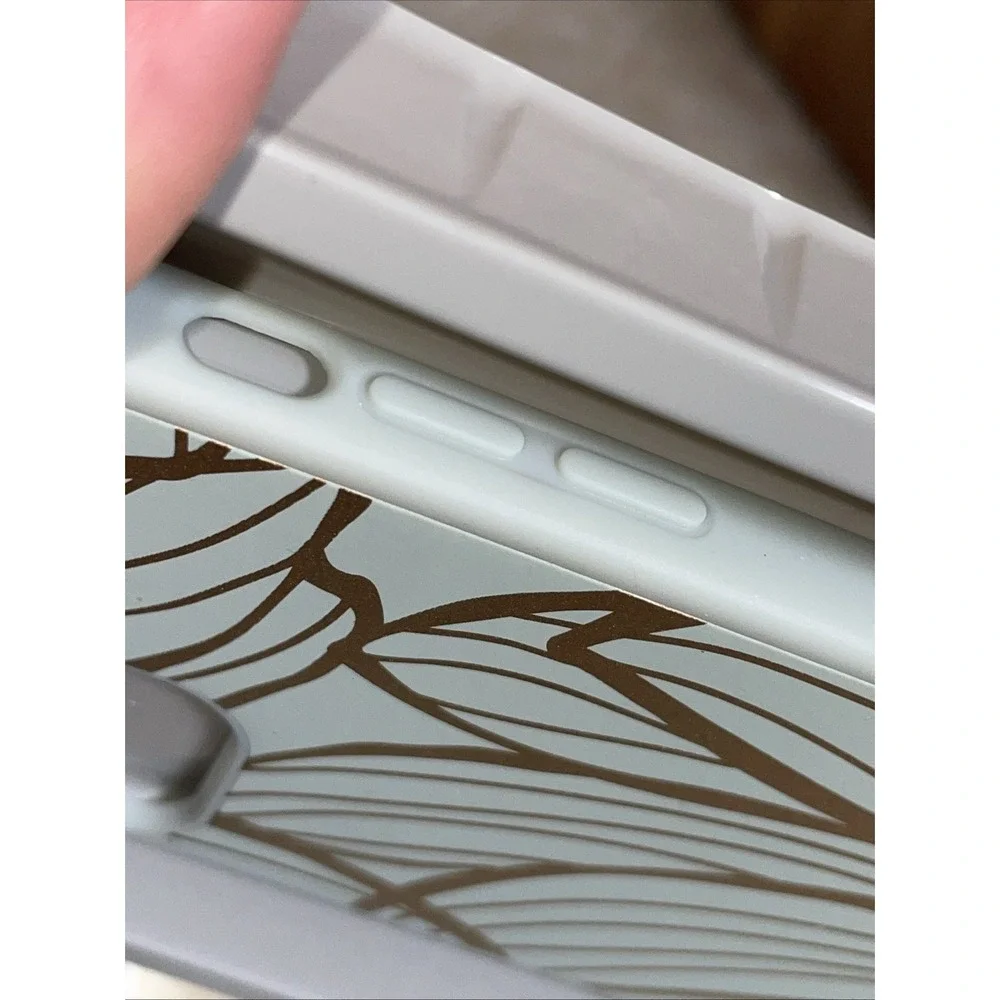 iphone 12 and 12Pro antimicrobial case light mint green &‎ gold leaves wireless